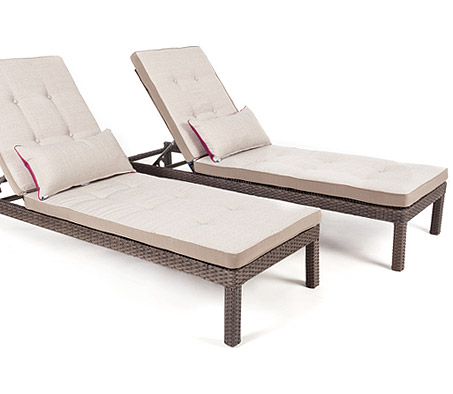 Flora Wicker Lounge Chair